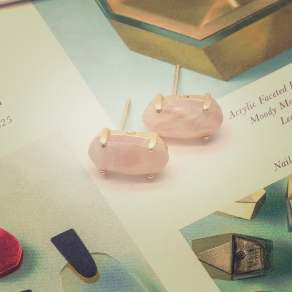 Kendra Scott Jewelry - Women’s Kendra Scott earrings Kendra Scott Jewelry - Women’s Kendra Scott earrings